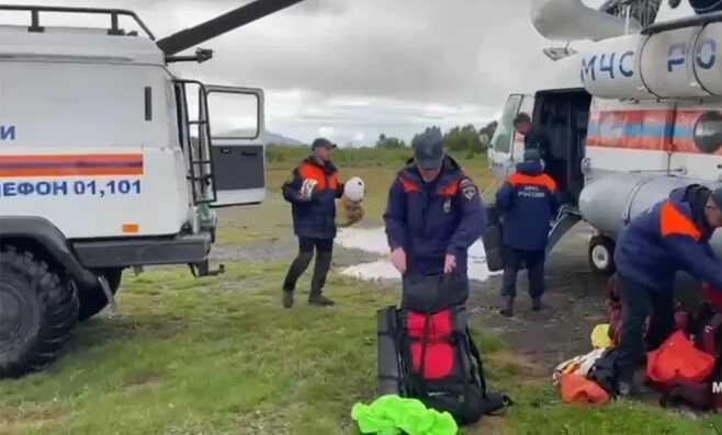 Найдены обломки пропавшего на Камчатке вертолета Ми-8 с туристами на борту