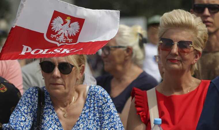 Население Польши продолжает сокращаться, достигнув нового минимума