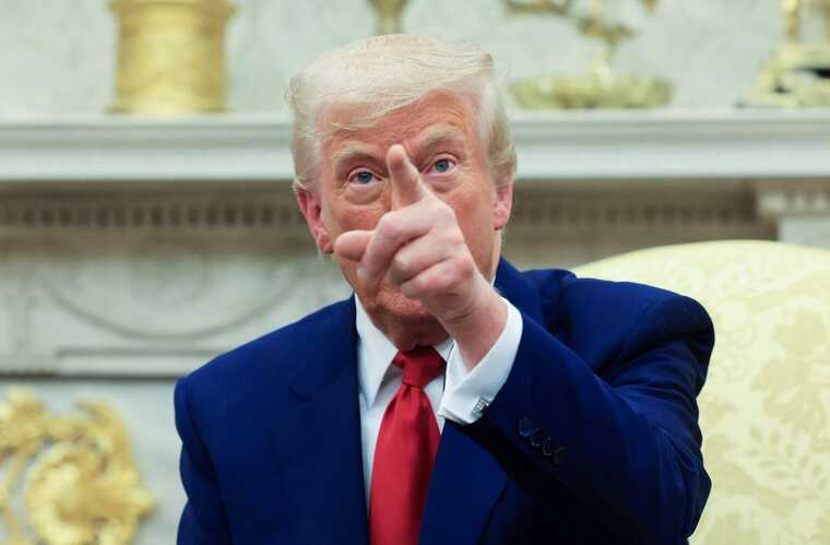 Дональд Трамп усиливает давление на Иран из-за провала переговоров