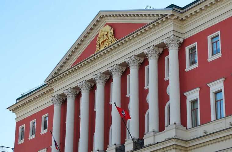 Мэрия Москвы потратит 3 миллиона рублей на рекламу через блогерские биржи